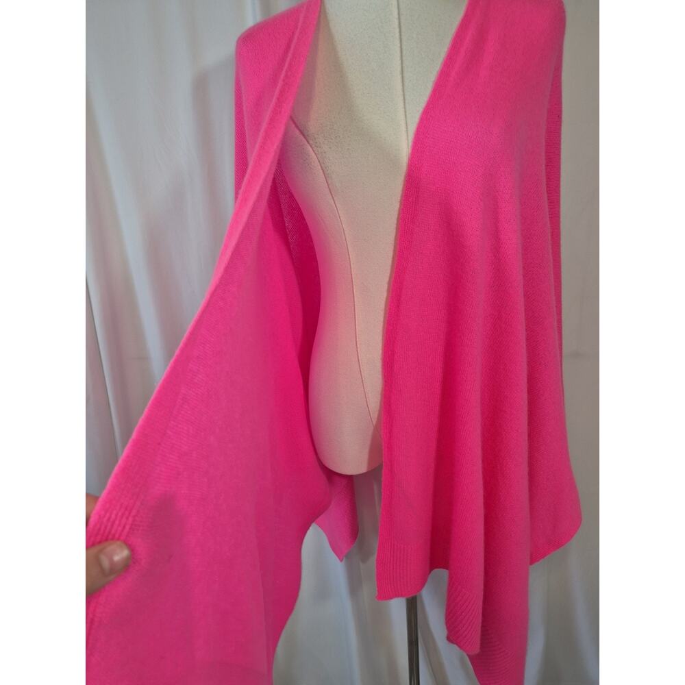 Lilly Pulitzer Terri Pink Cashmere Wrap One Size - Picture 6 of 11